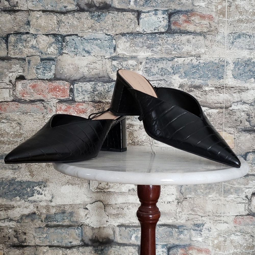 NEW ZARA TRAFALUC Croc Embossed Point Toe Mule 7.5